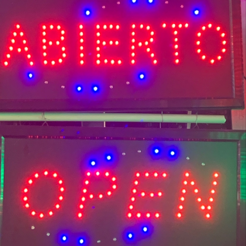 LED屏幕酒吧定做图