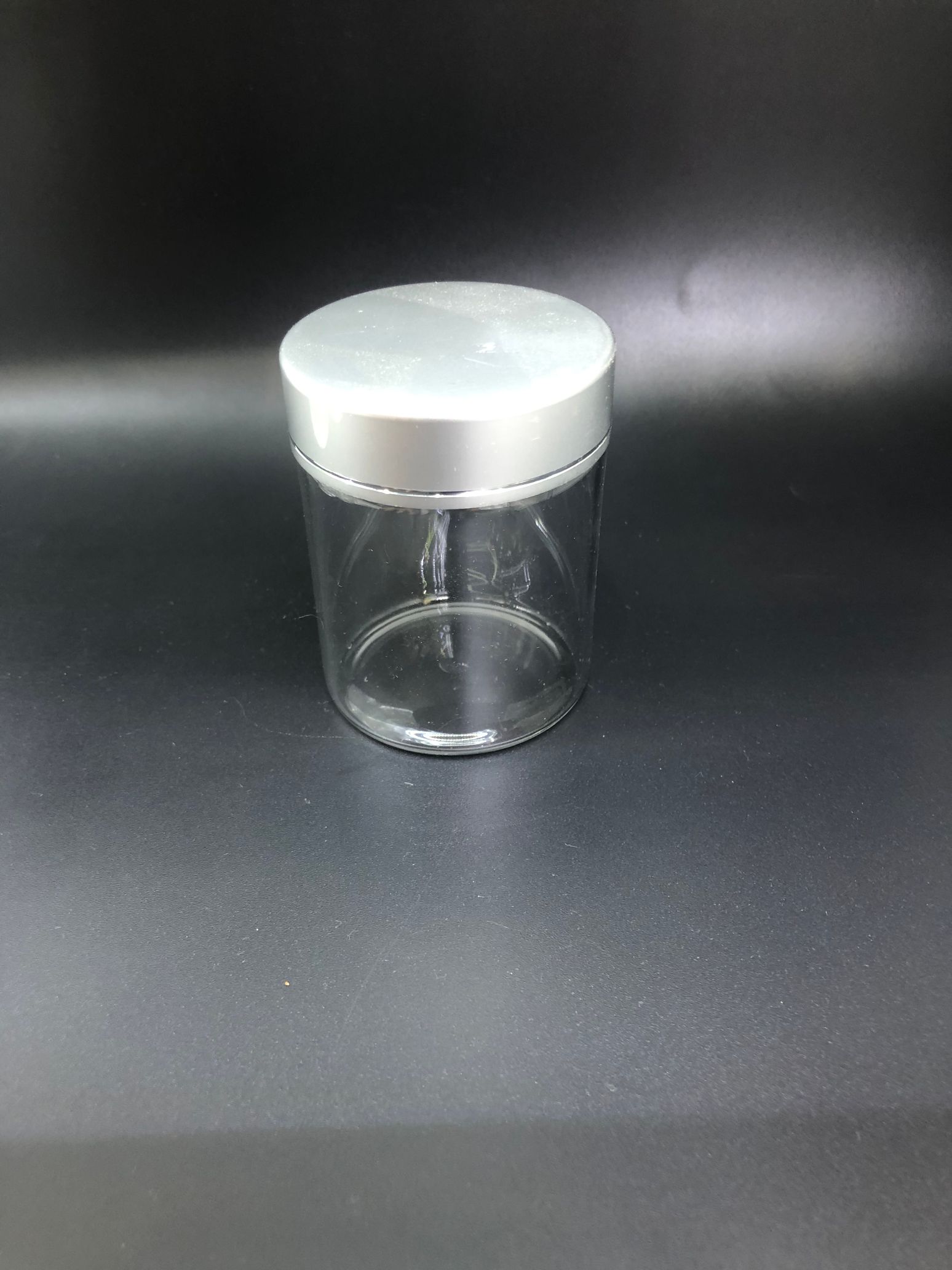 Aluminized cover for 47X60 high borosilicate glass bottle thumbnail