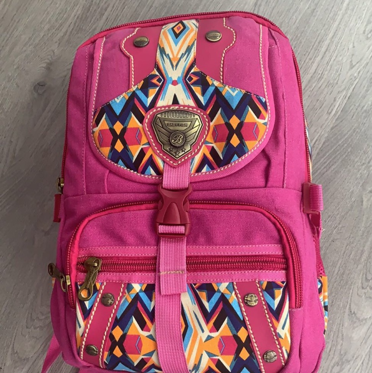 122