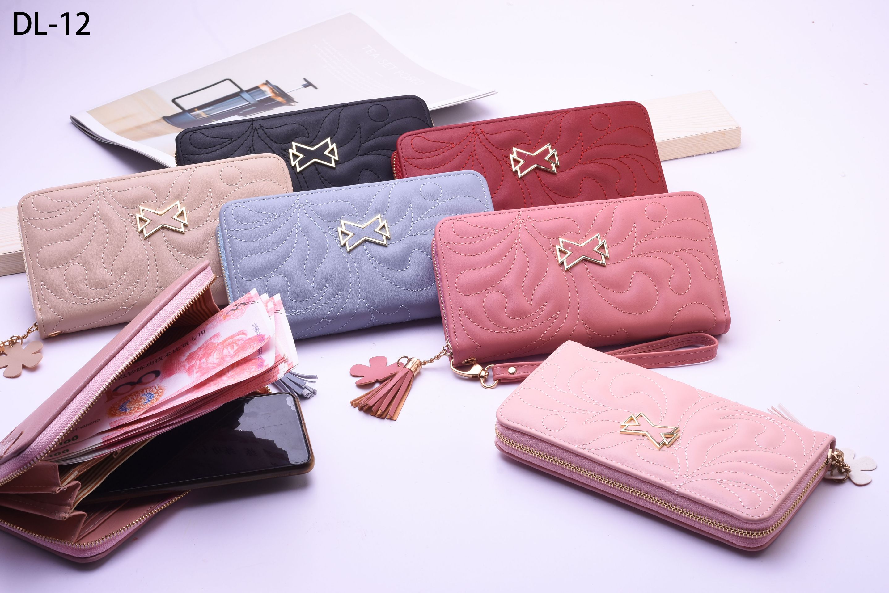 Amazon's new lady change mobile phone bag Japanese and Korean style fresh and beautiful single to expand the capacity of the wallet manufacturers direct thumbnail