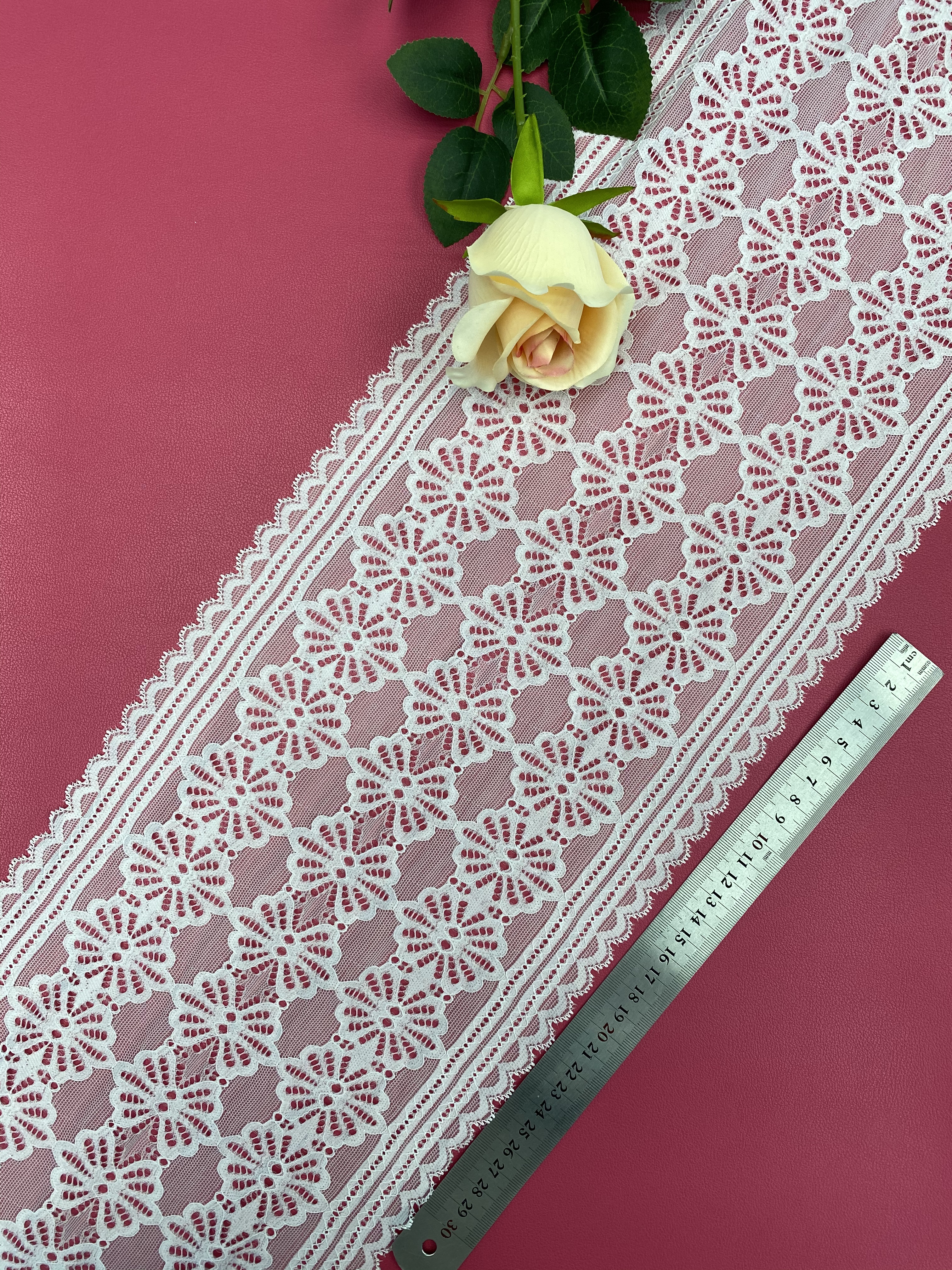 DB1118(width 22CM) Lace trim, elastic lace, non-elastic lace, eyelash lace, lace fabric, clothing accessories, new style lace Specification image