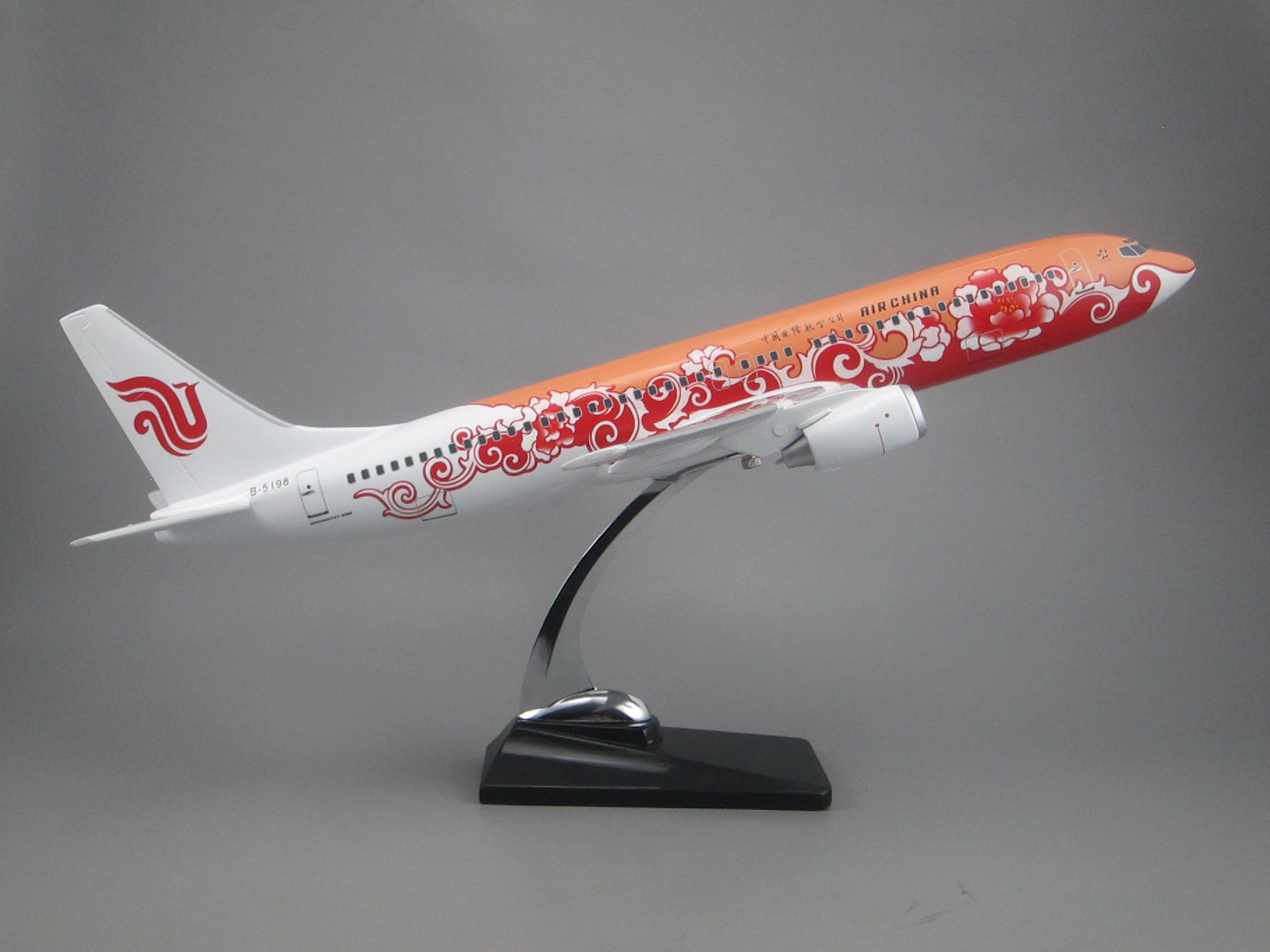 Model aircraft (47CM Air China B737 Red Peony painting) synthetic resin model aircraft details Picture