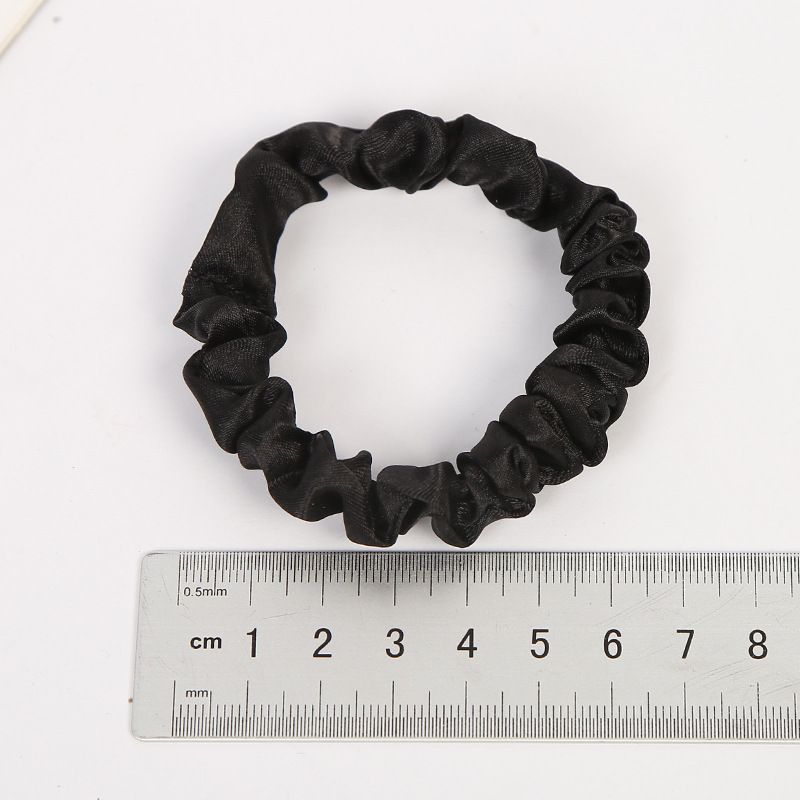 وتوزع حقائب شعر النساء في أطواق الأمعاء الغليظة ذات حلقة مفرغة detail image 4
