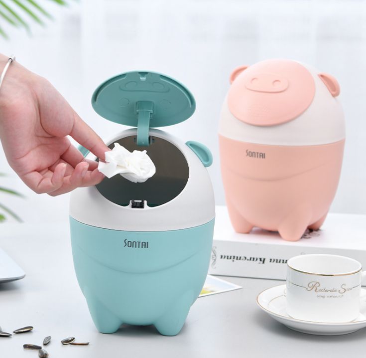 Fashionable and creative cartoon cute pig desktop trash can, push-type large-capacity multi-functional compact classified trash can Application Scenario