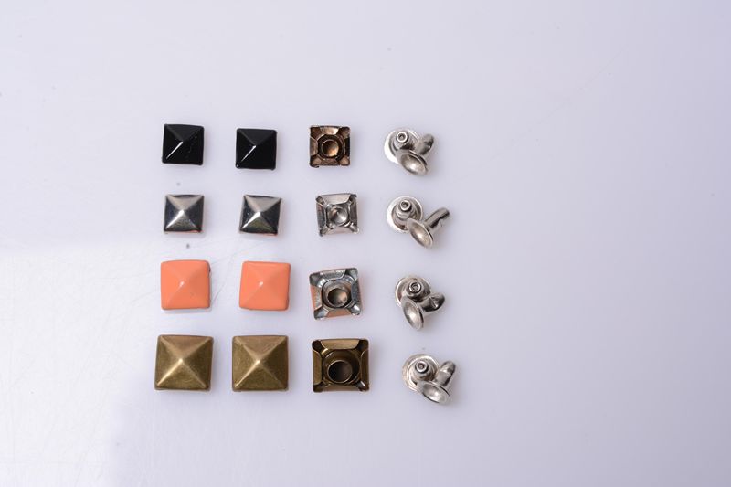 We supply various types of air hole rivet caps, four-piece fasteners, etc detail image 2