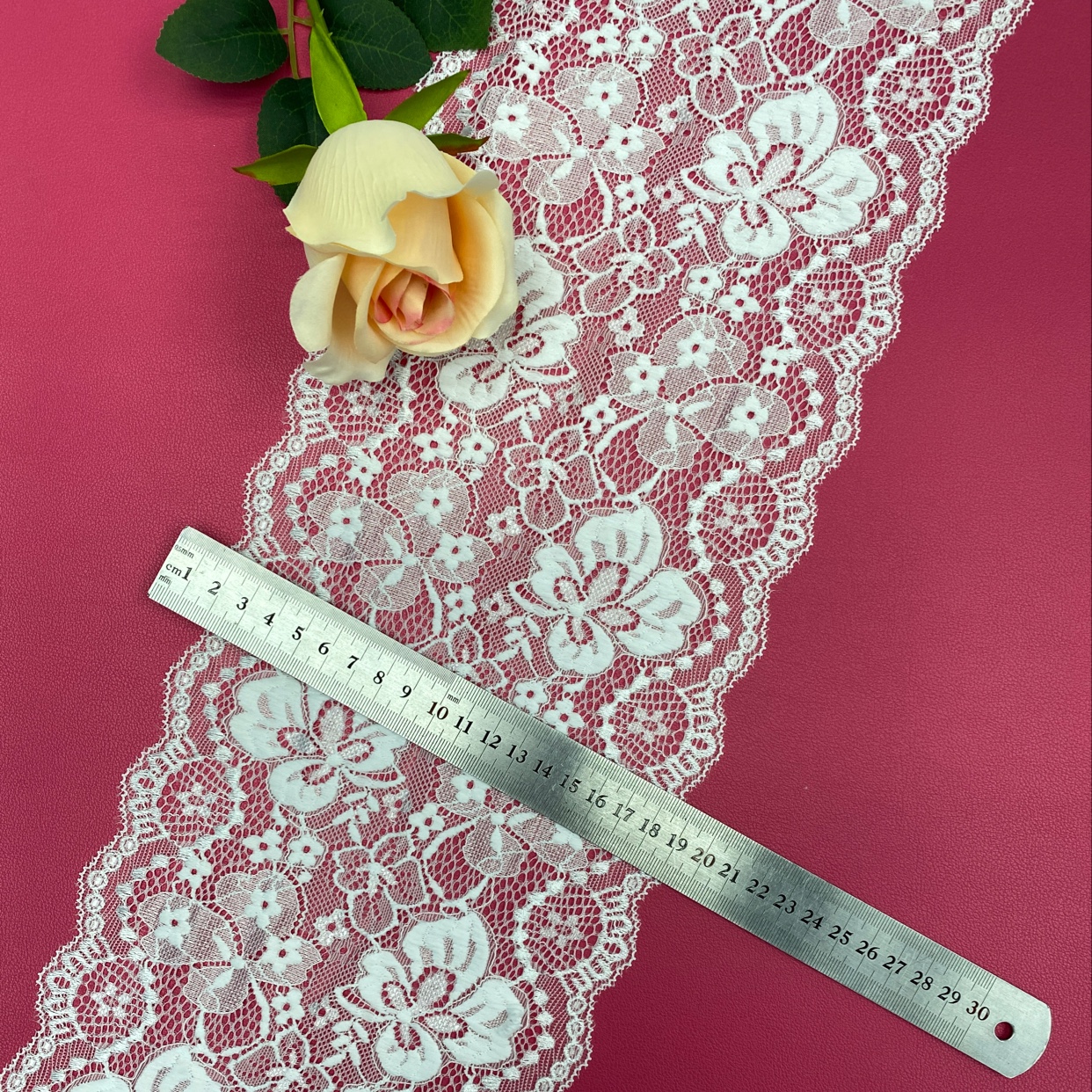 LD0367(Width 18CM) Lace trim, elastic lace, non-elastic lace, eyelash lace, lace fabric, clothing accessories, new style lace details Picture