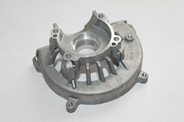 Engine housing E011.