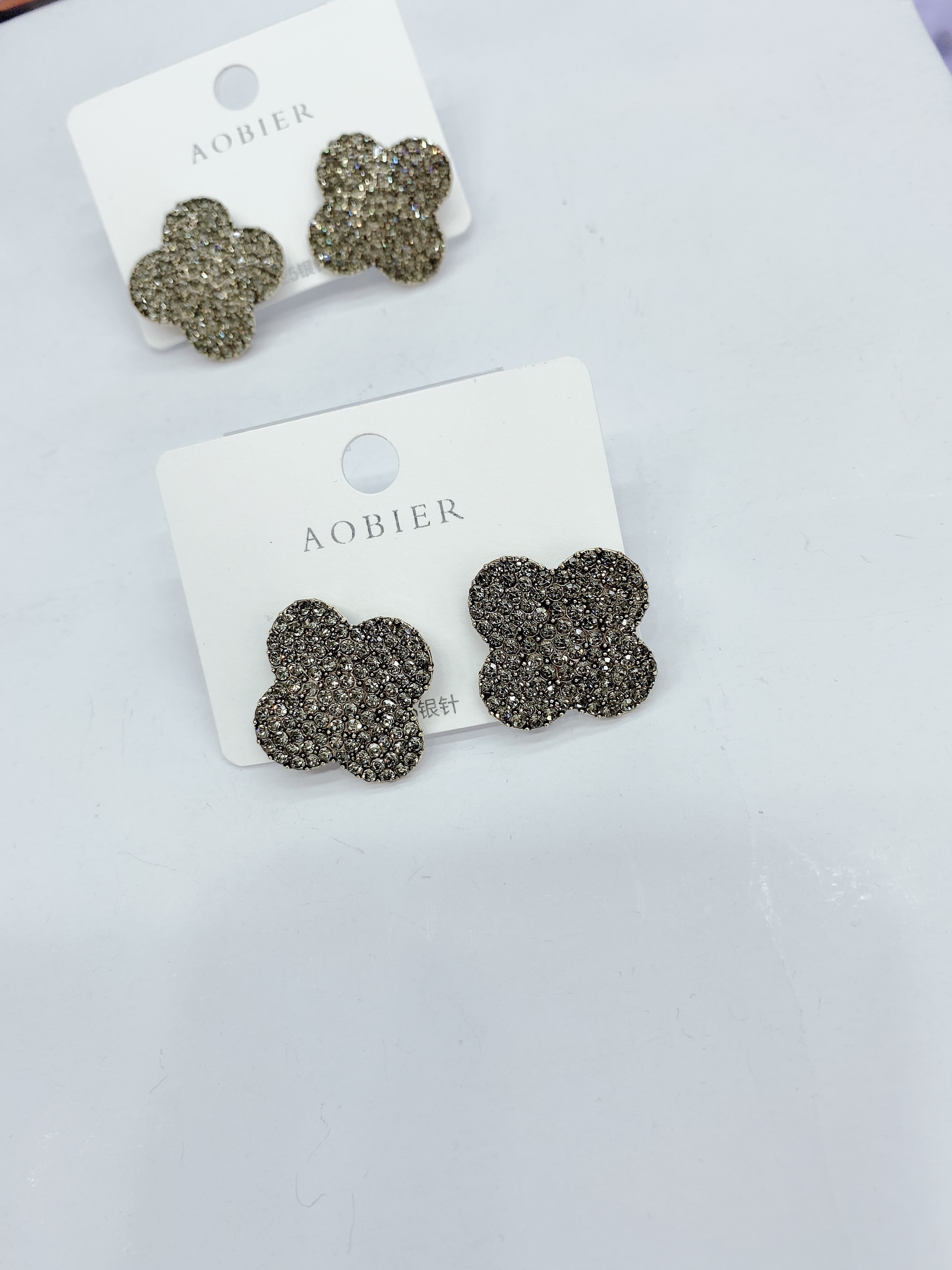 Rhinestone Silver Needle Earrings Item Picture