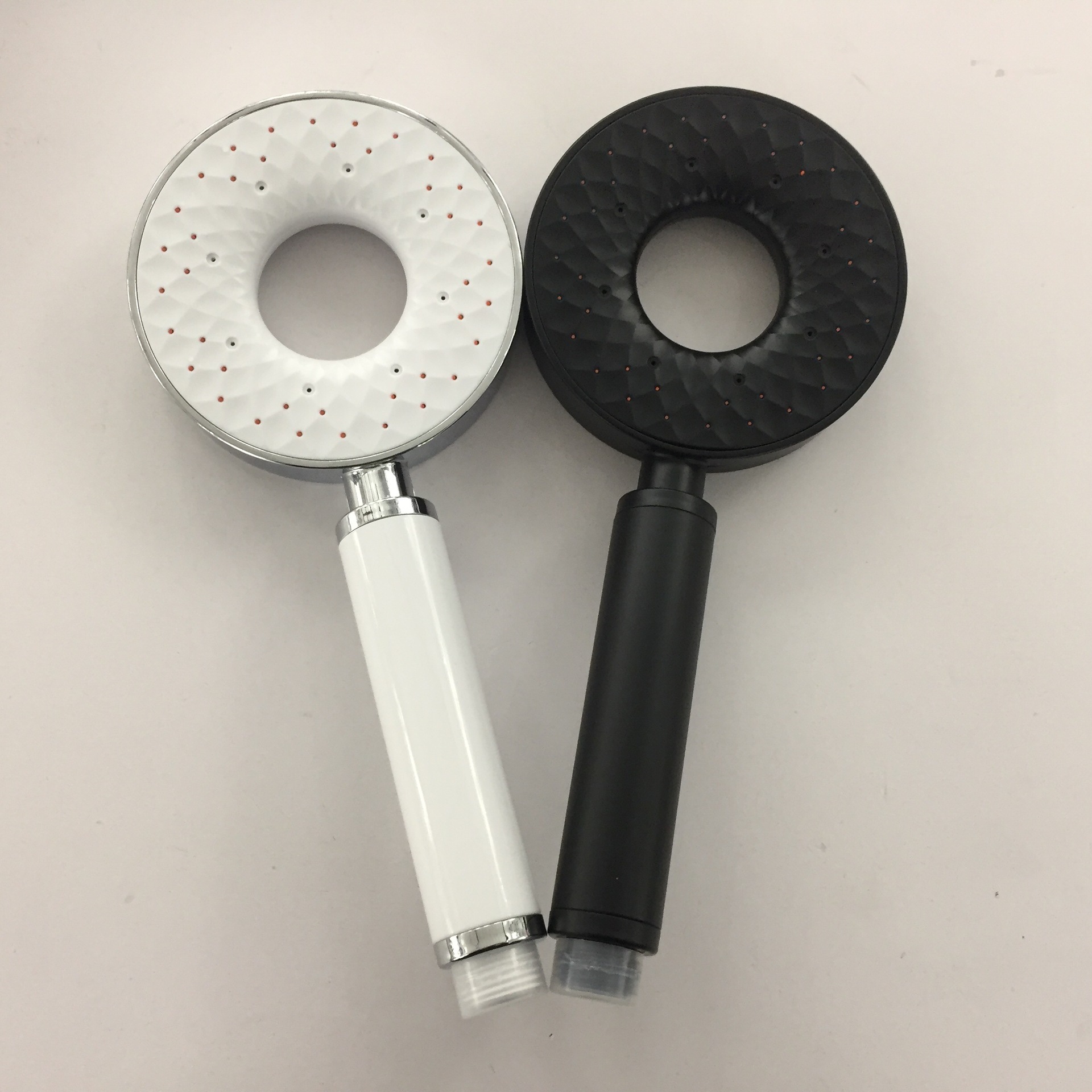 Factory direct sales of ABS shower overhead spray, multi-functional rain shower head, rotary overhead spray set Application Scenario