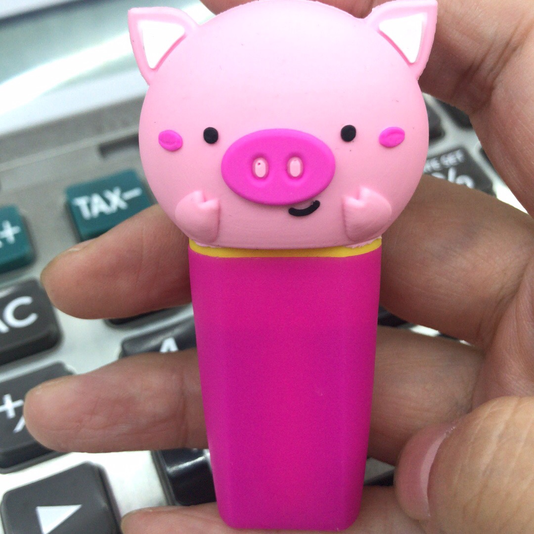 The pig head shape soft glue highlighter pen can customize any shape