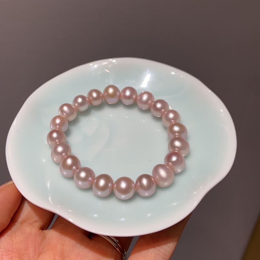 Natural mauve pearl bracelet with large grain 9mm to 10mm round bracelet thumbnail