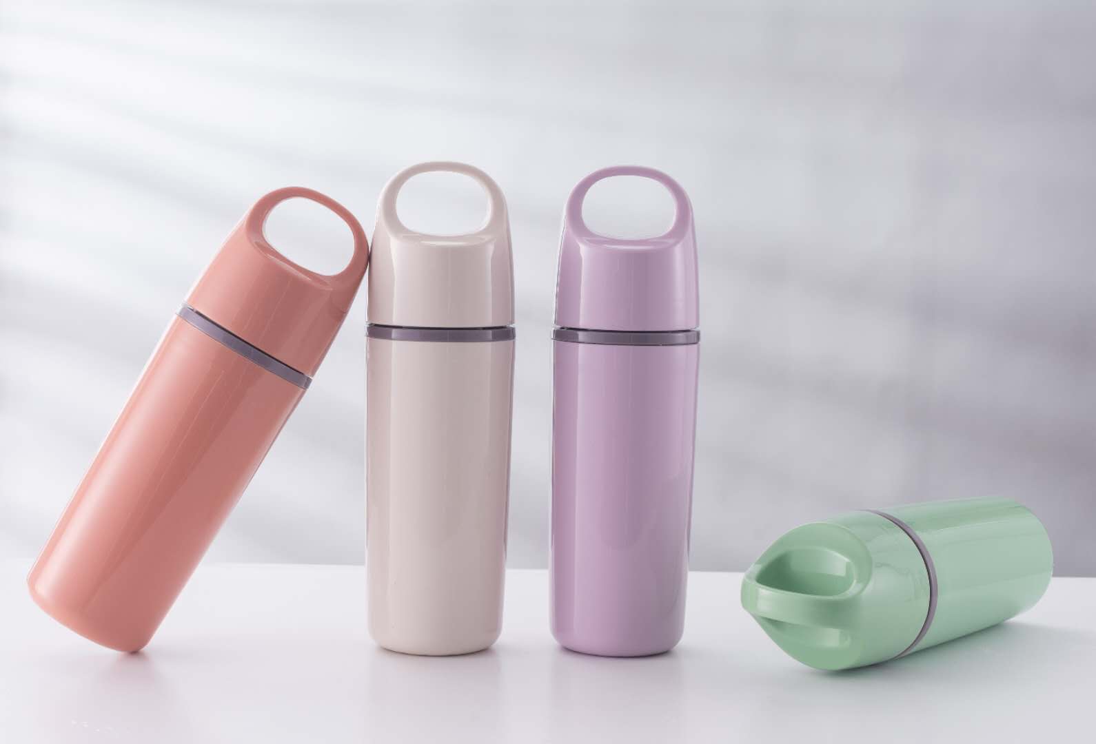 New double-layer portable plastic shell glass cup, anti-drop water cup, office water cup, household drinking cup, creative cup, men's and women's water cup, 480ml details Picture