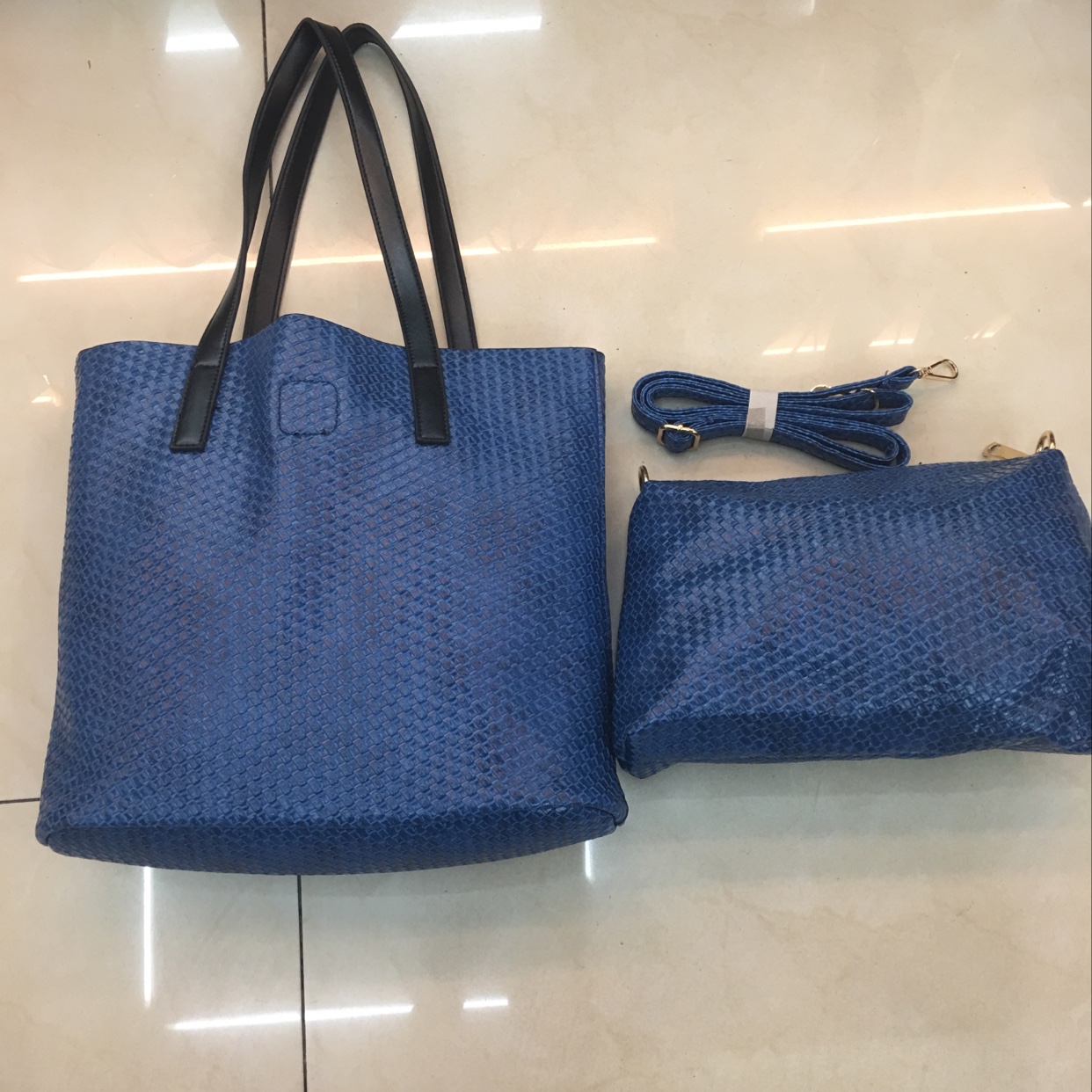 女士时尚包产品图