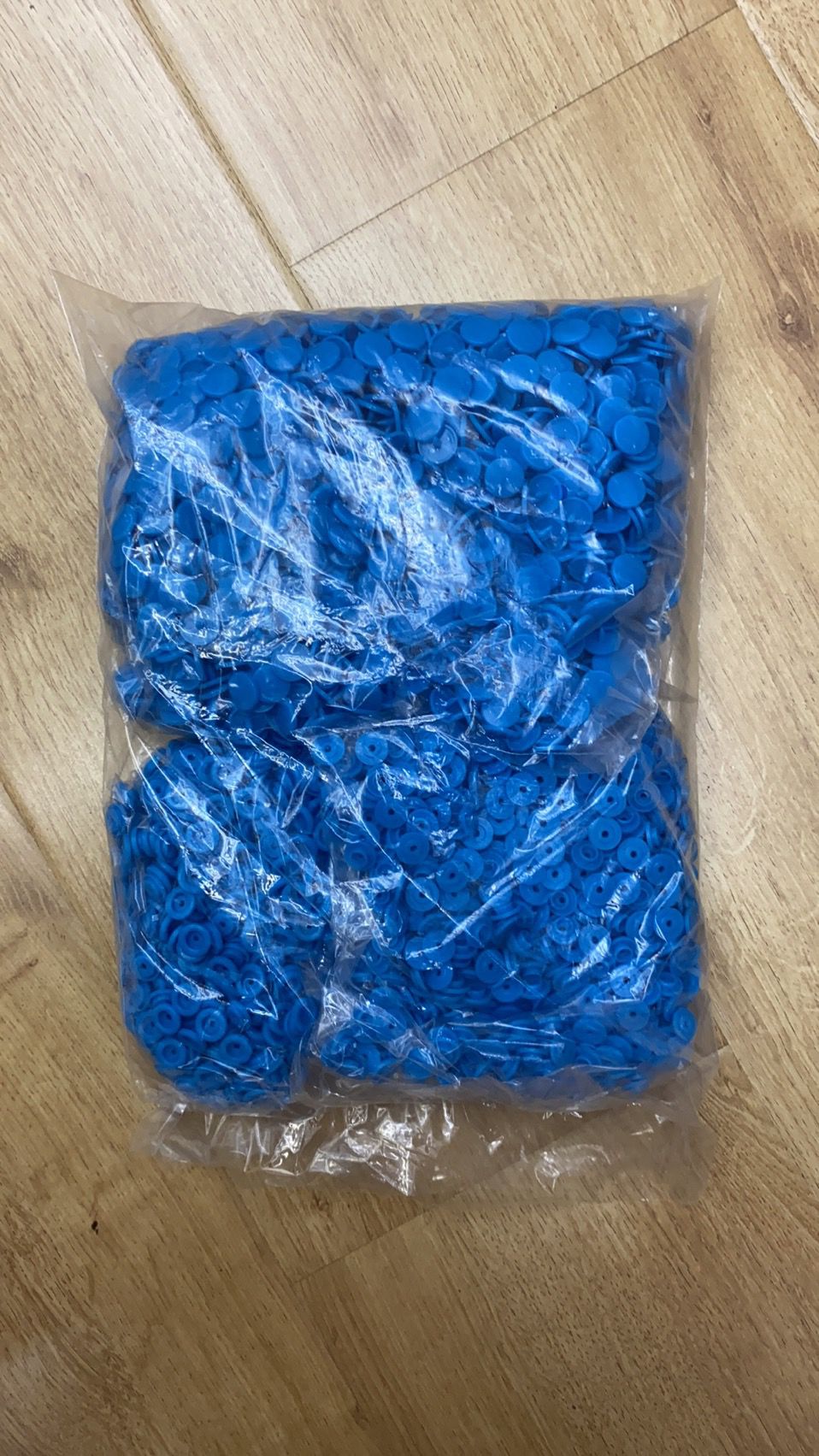 现货彩色塑料树脂T5四合扣纽扣雨衣文件袋暗扣厂家直销详情图5