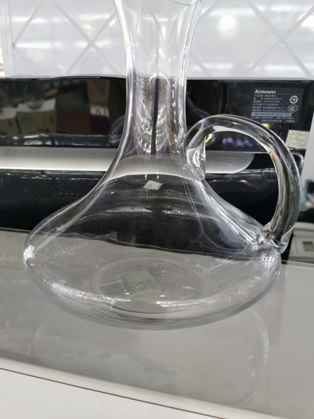 1800ml European-style wine decanter, home glass wine personalized and creative wine dispenser detail image 3