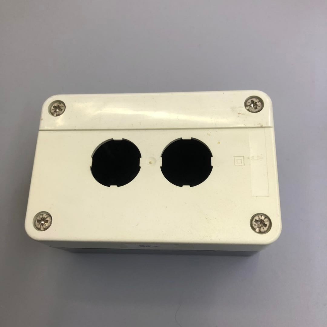 按钮盒2孔 W/BLACK