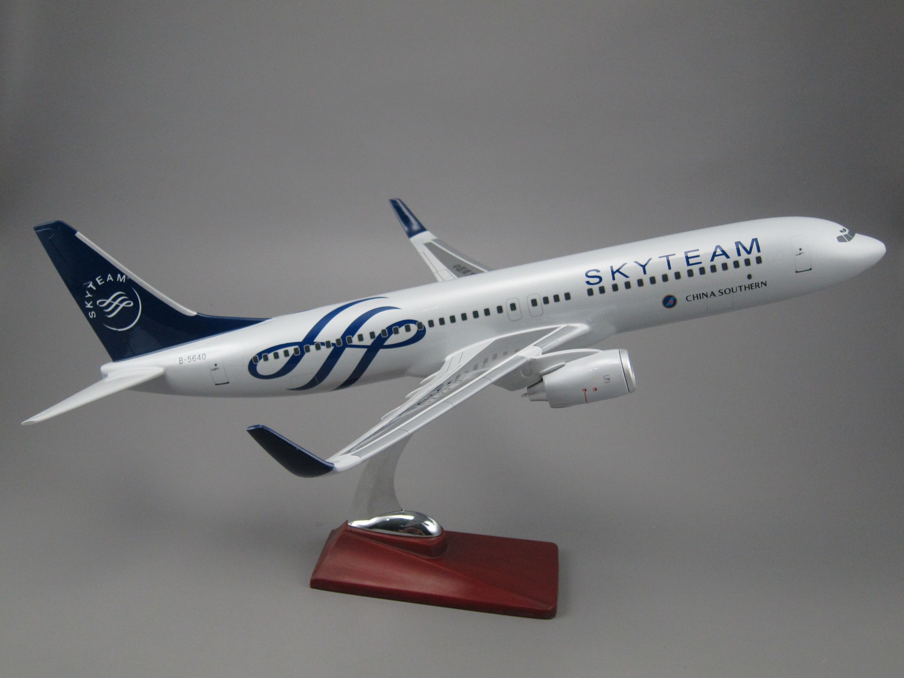 Model aircraft (47CM Skyteam Alliance China Southern Airlines B737) synthetic resin model aircraft details Picture