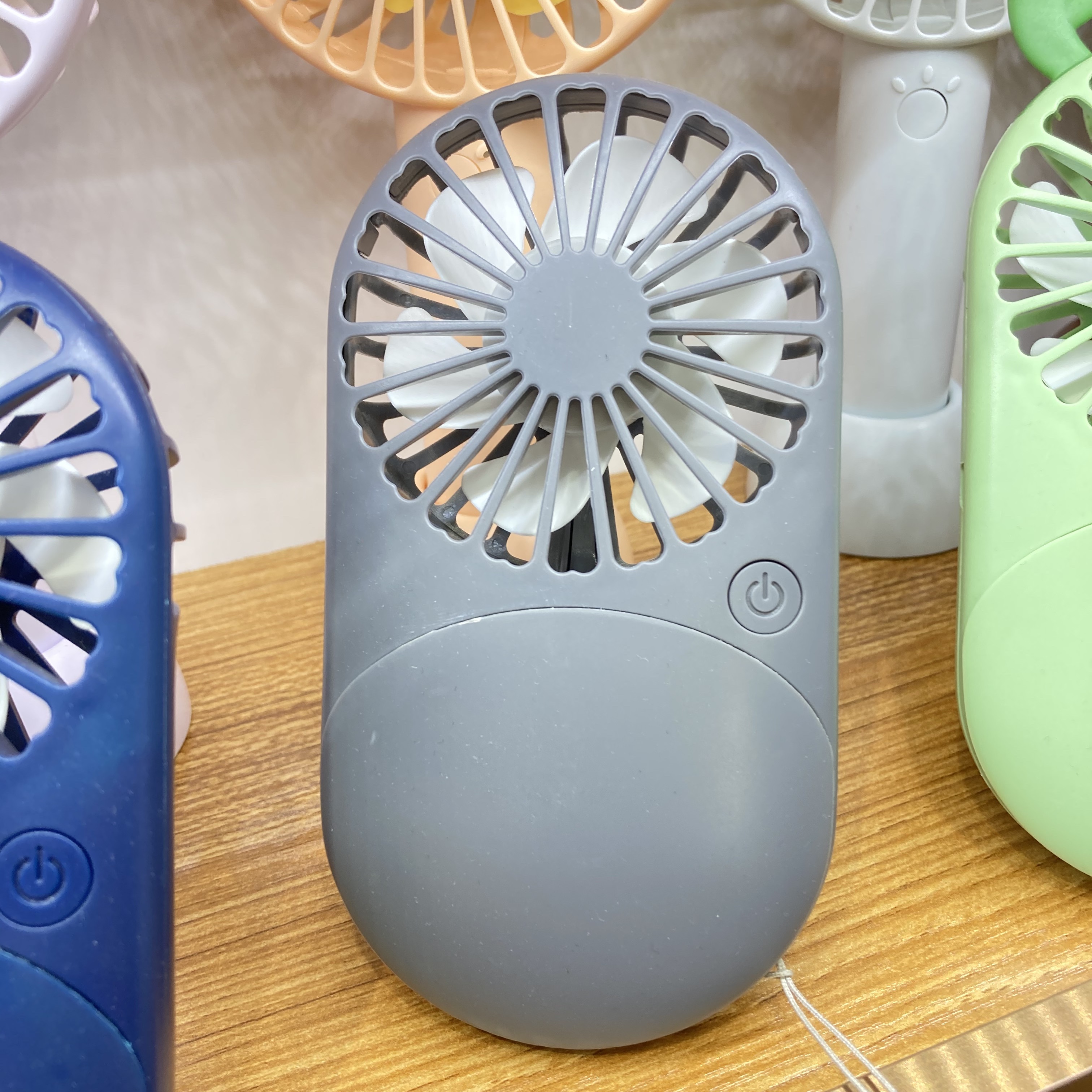 支架小风扇产品图
