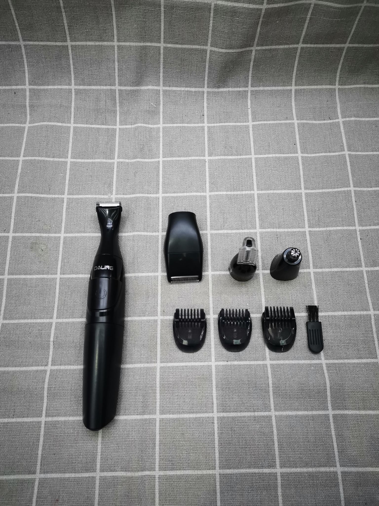 Daring electric nose hair trimmer DL-7010 Shaving nose hair trimmer multi-function sideburns knife eyebrow trimmer cross border Specification drawing