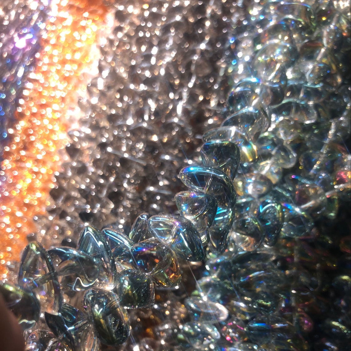 Special-shaped beads thumbnail