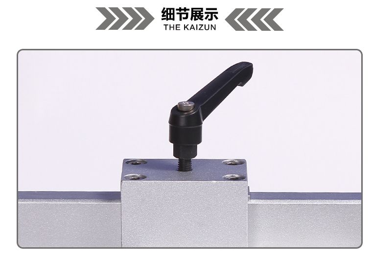 The fully automatic packaging machine is equipped with an ink wheel coding machine to mark the production date on the outer packaging of food detail image 2