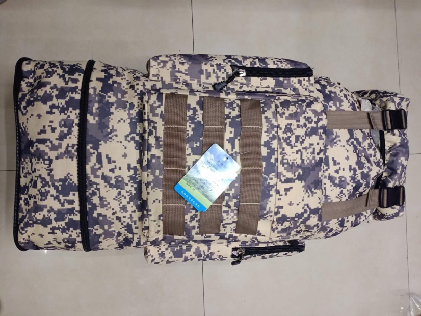 Mountaineering bag 1 thumbnail