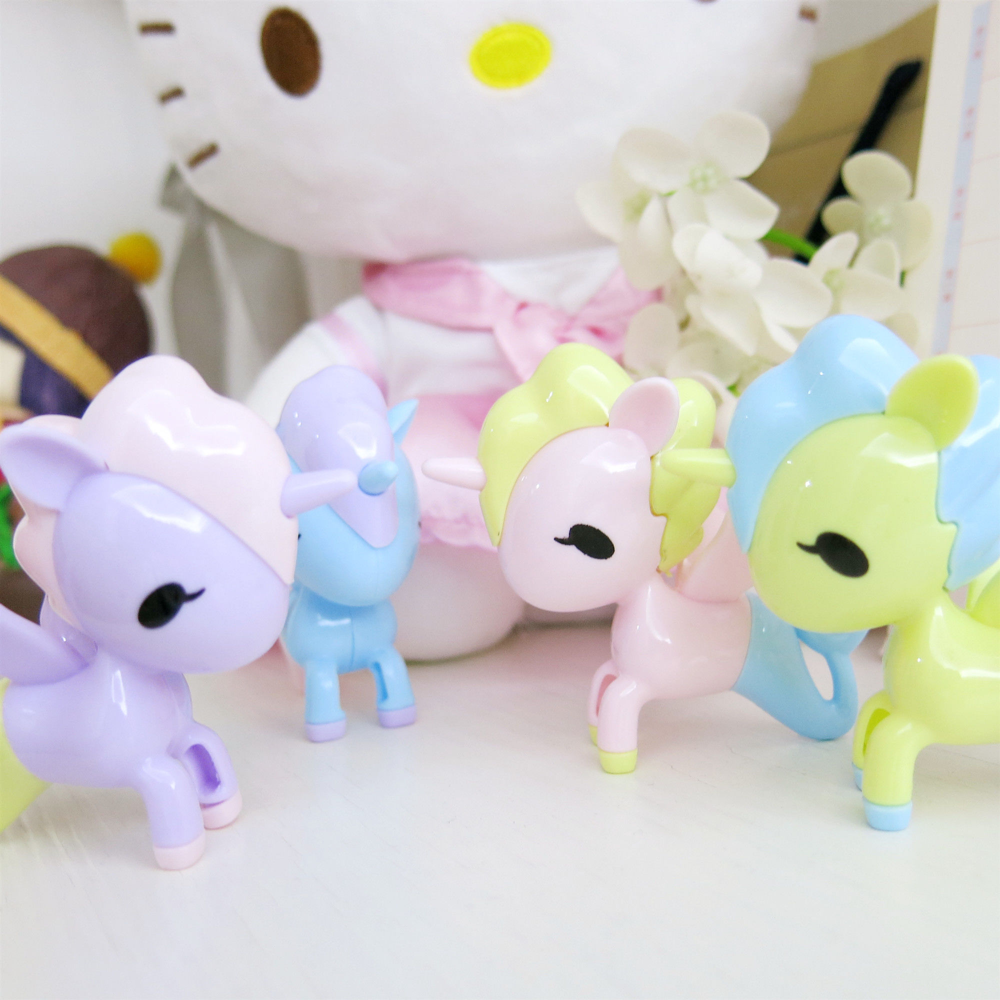 Fujia 8098 Unicorn Cartoon Pencil Sharpener, Mini and Cute Pencil sharpener for Children, Prize for Primary School students details Picture