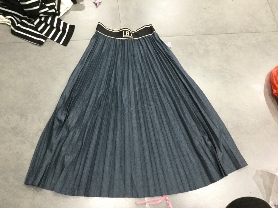 Pleated Skirts For Autumn