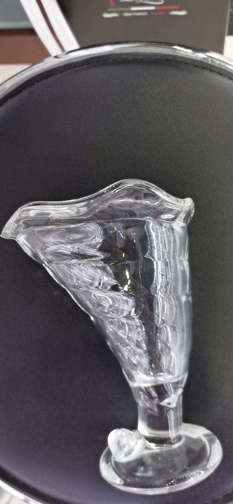 Thickened lead-free glass conch cups, cold drink cups, milkshake cups, salad cups, dessert cups, dessert highball cups, glass bowls pic 1