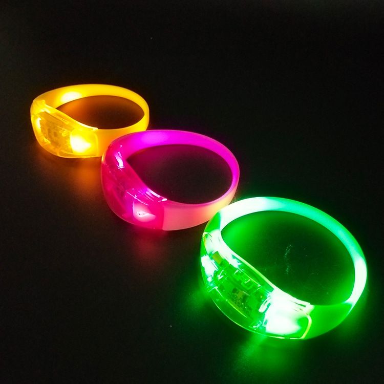硅胶手环 发光声控手环 LED发光手环 LED震动发光手镯详情图3