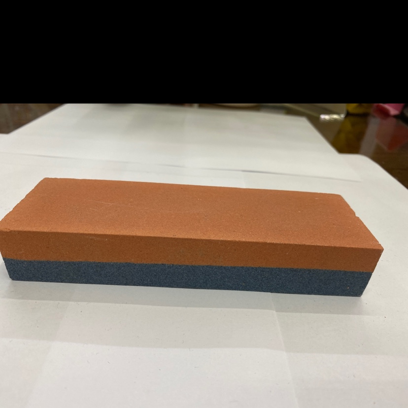 Two-color grindstone thumbnail