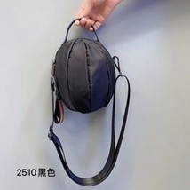 新款单肩包欧美时尚女包尼龙包百搭撞色斜挎包轻便包包购物袋229