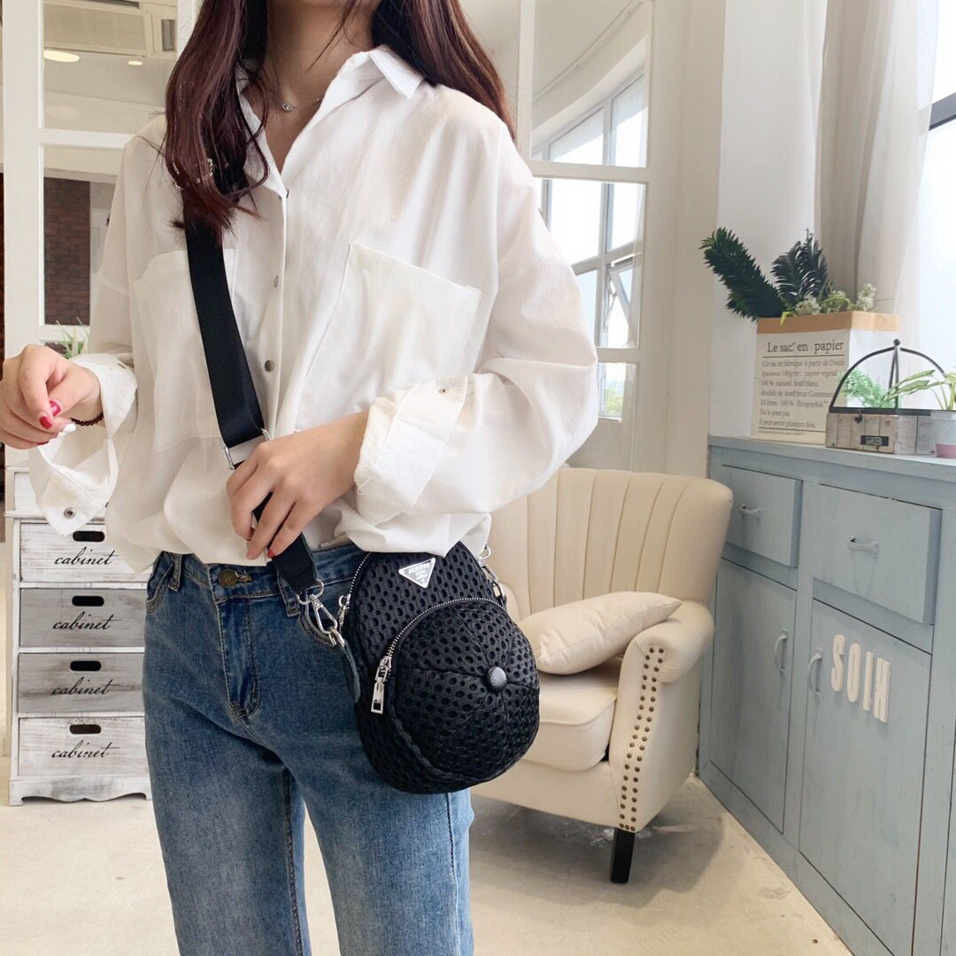 New single-shoulder bag, European and American fashionable women's bag, nylon bag, versatile color contrast crossbody bag, lightweight bag, shopping bag, 69