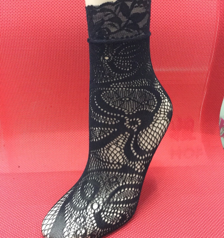 Fashion trend hollowed-out sock 601 thumbnail