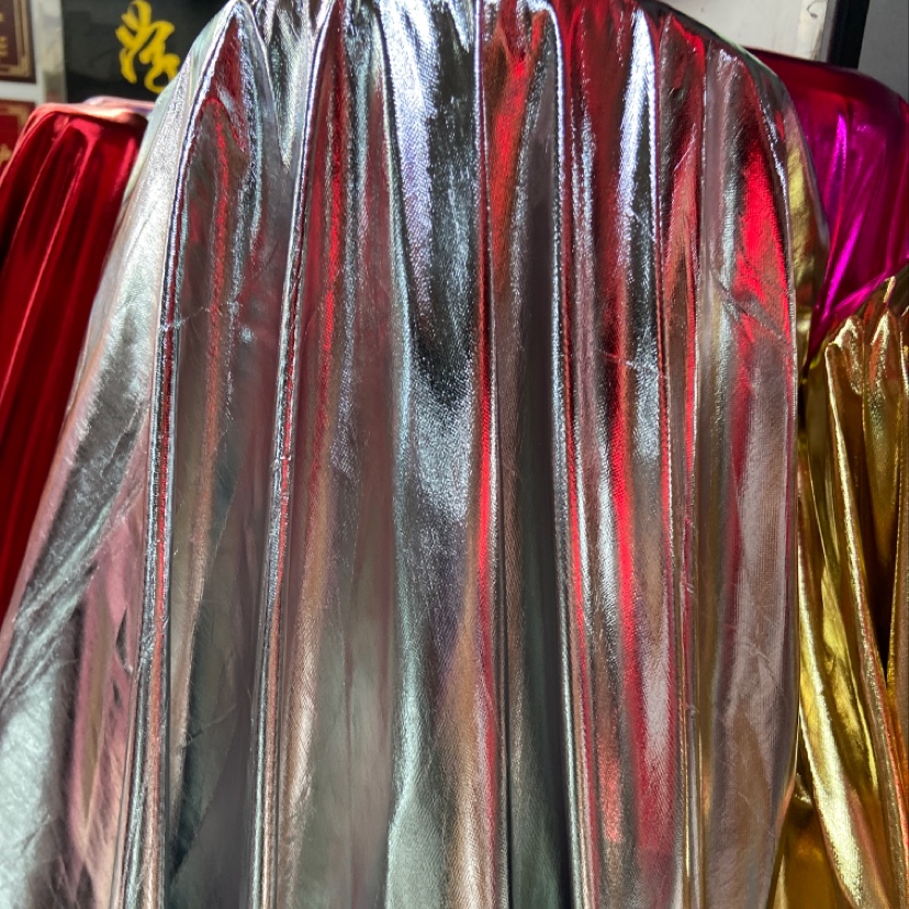 泡泡纱圆点布料/白底压泡圆点布料/格子布面料/白底圆点泡泡布/旗袍布料细节图