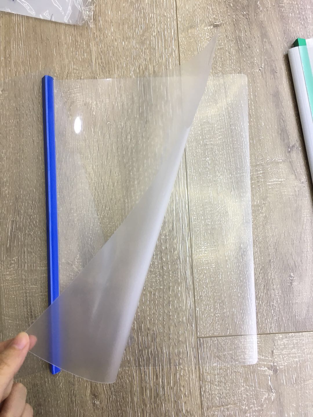 Yiwu Good Goods A4 Report Folder Pull Rod Pull Rod Folder Q310 Folder 1 Folder File Folder 4/24747 pic 1