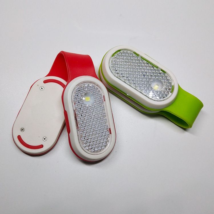 LED luminous silicone magnet lamp collar luminous collar pin lamp backpack luminous magnet lamp