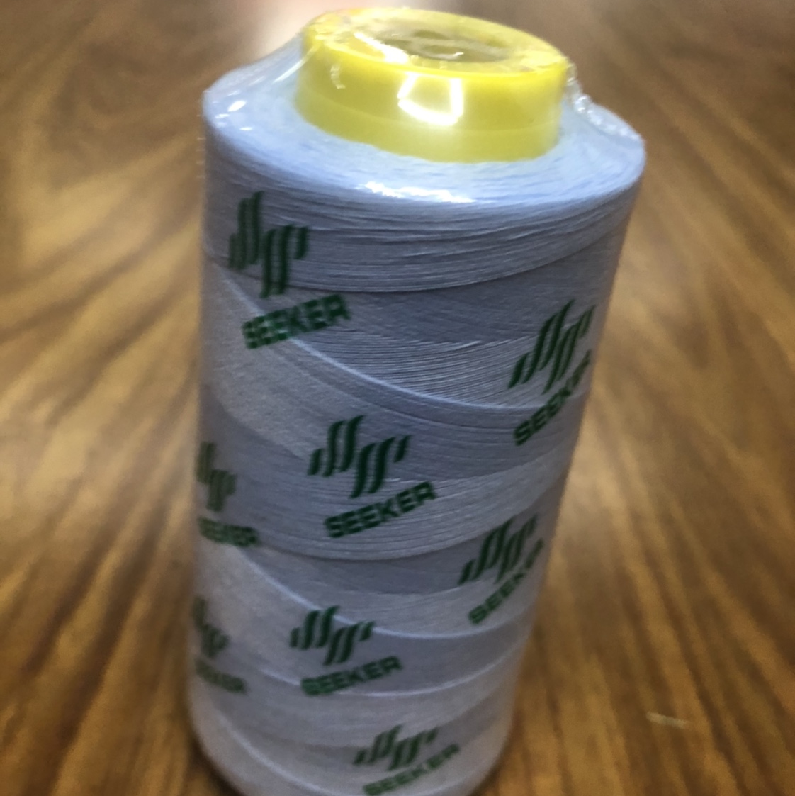 Light blue sewing thread 402, 3000 yards