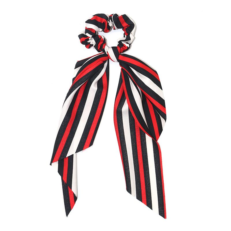 The printed silk scarf large intestine hair band is selling well. The ribbon diagonal striped fabric hair band factory offers direct sales, wholesale and customization Specification image