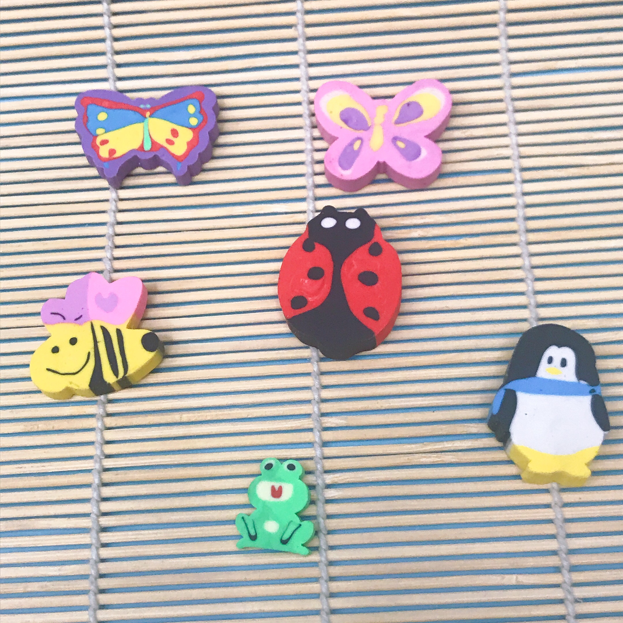 紫蝴蝶12款动物昆虫系列吸卡细节图