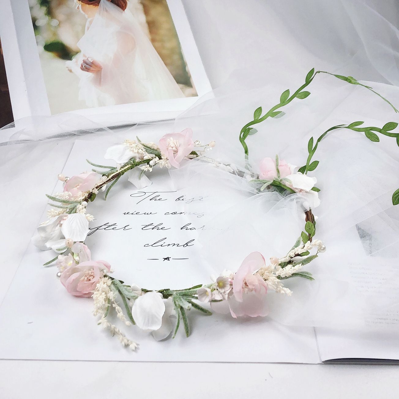 Korean version Bohemian camellia flower headband, simple bow, gauze ribbon garland, women's handcrafted fabric accessory
