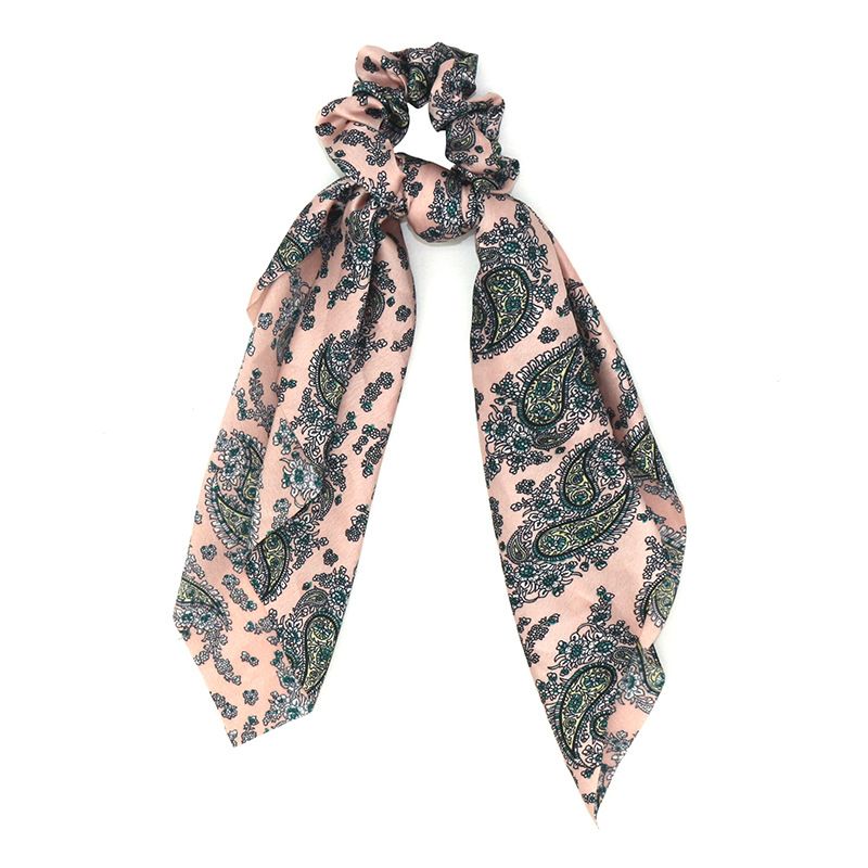 Wholesale of new cross-border ponytail ribbons, large intestine rings, knotted handkerchiefs, tassel hair bands and hair accessories from Europe and America detail image 4