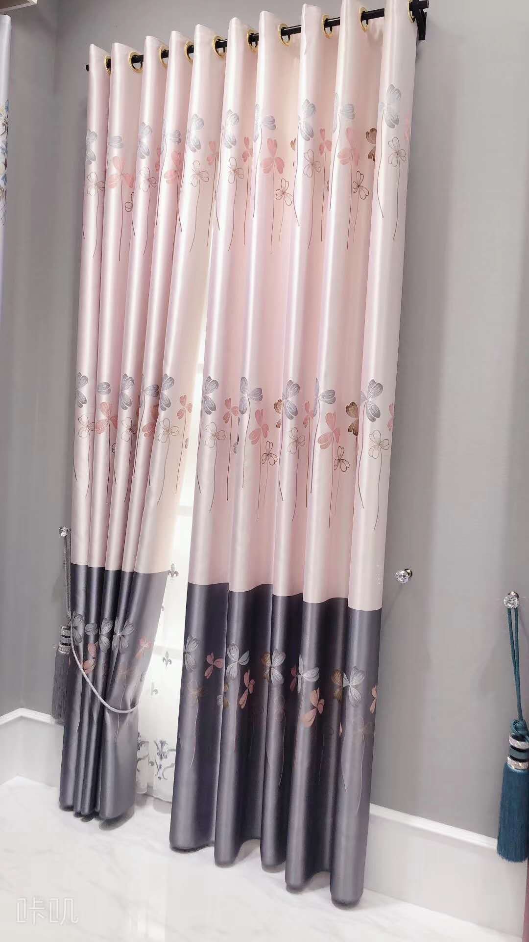 نوافذ من العشب Item Picture