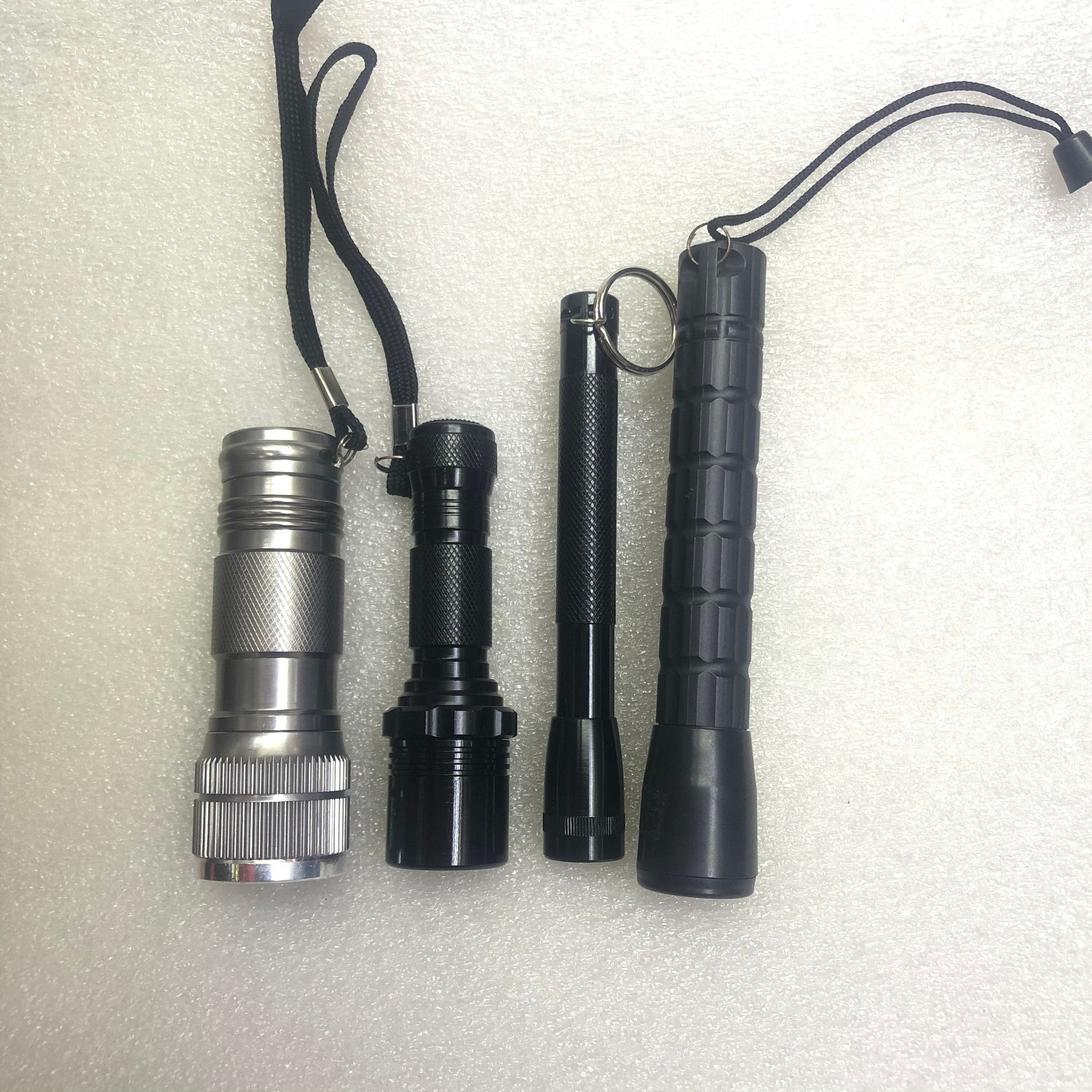 LED battery flashlight, lamp bead can be carried easily details Picture