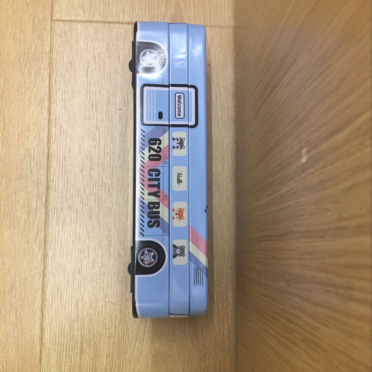 文具盒产品图
