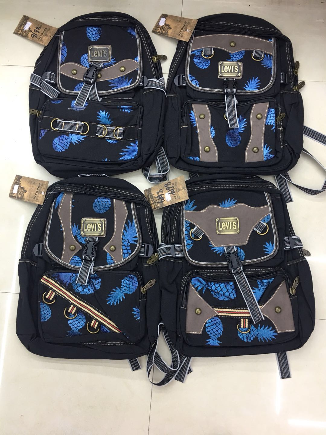 Denim schoolbags, backpacks, casual canvas bags for both men and women, available in all colors. Custom-made in stock detail image 1