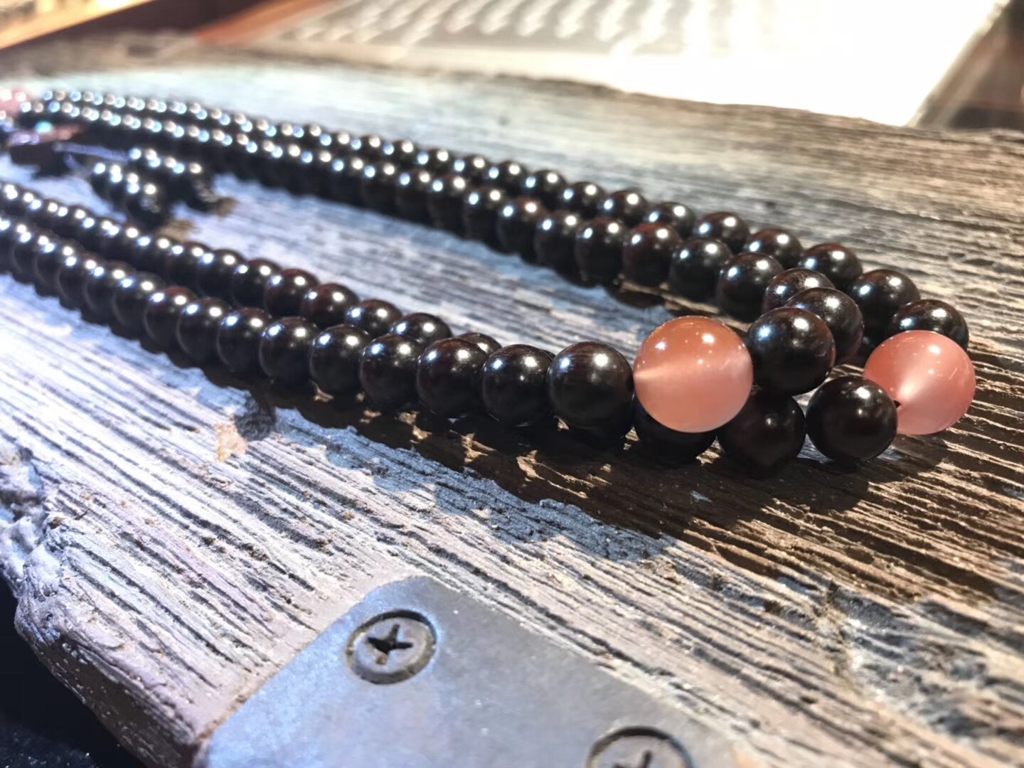 "Wu Mei" Original handcrafted genuine Indian demolition old material Golden Star small-leaf red Sandalwood prayer beads Specification image