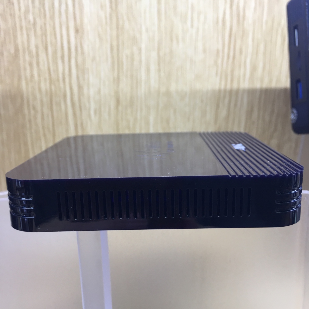 H96mini安卓网络机顶盒4K高清白底实物图