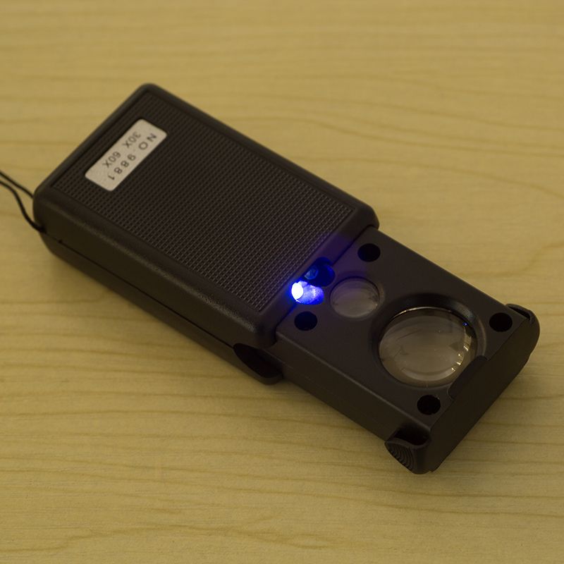 抽拉式带灯验钞放大镜9881细节图