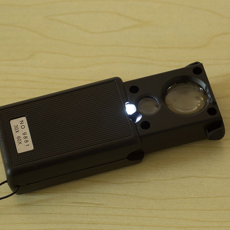 抽拉式带灯验钞放大镜9881产品图